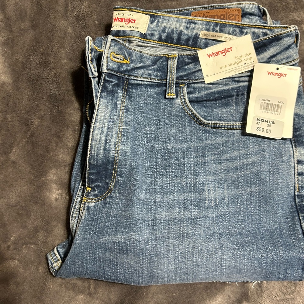 Wrangler Women's High Rise Light Blue Jeans